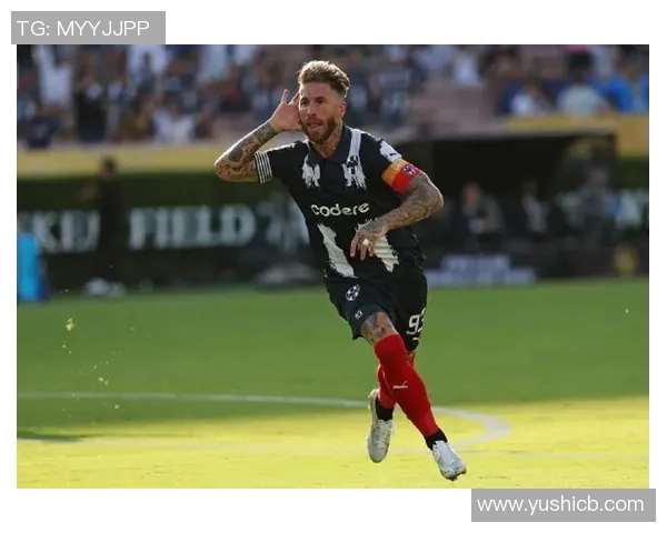 拉莫斯坚守绿茵战场展现永不言弃的斗士精神与传奇风采 拉莫斯坚守绿茵战场展现永不言弃的斗士精神与传奇风采