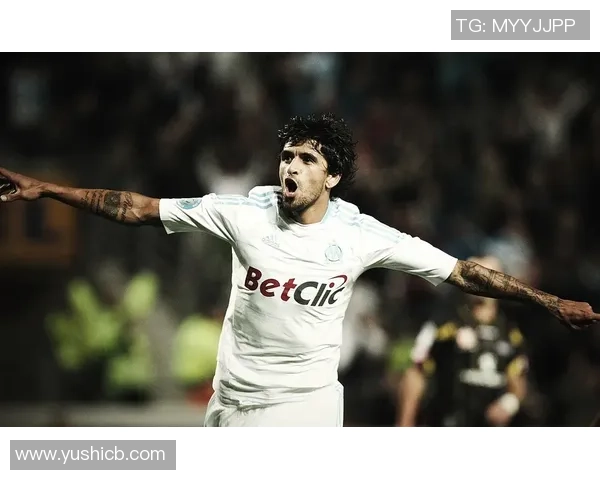 足球巨星动态壁纸精选震撼登场尽享球场风采与热血瞬间